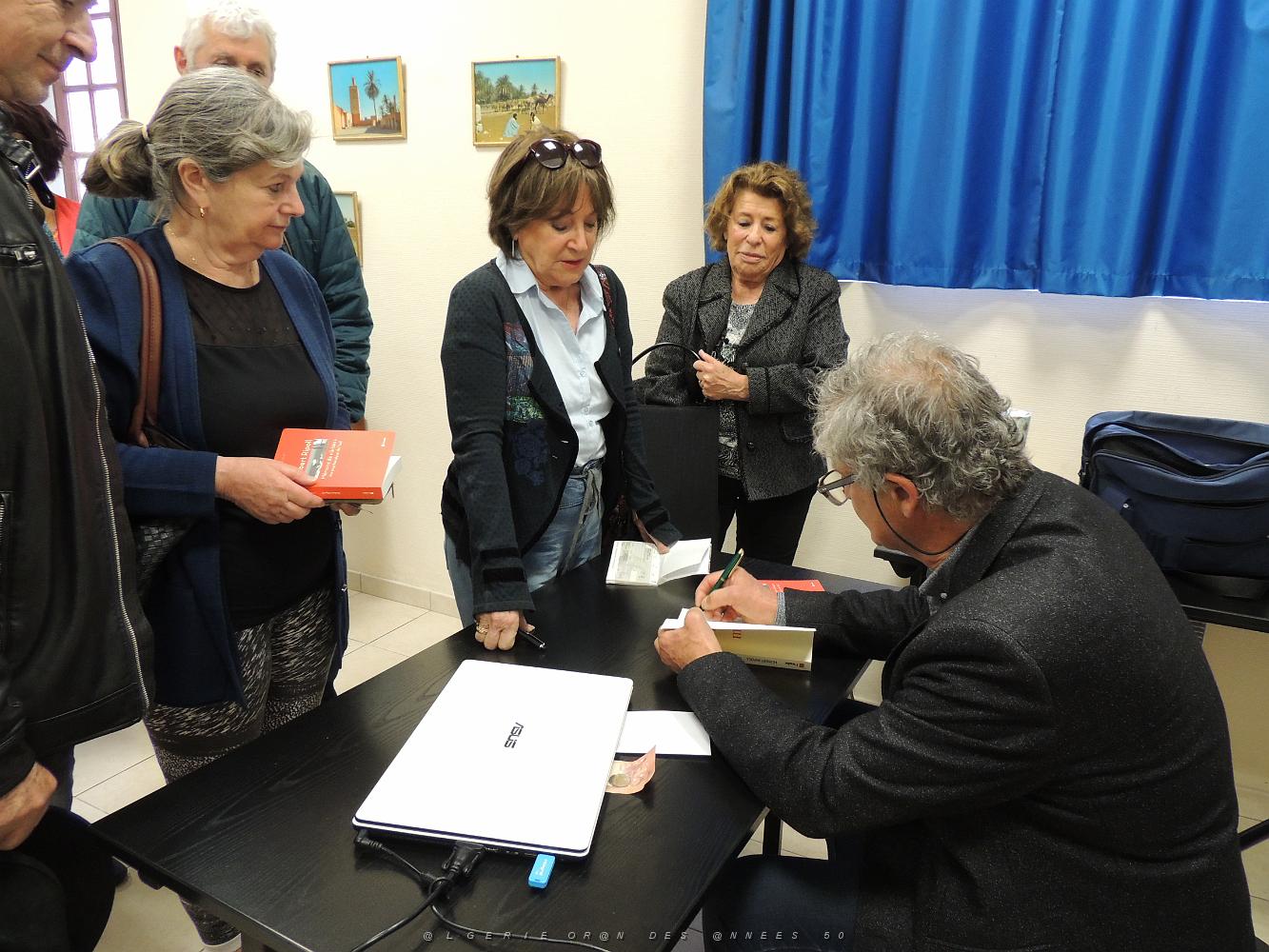 2019 04 20 TOULON  CONFERENCE DE HUBERT RIPOLL SUR L OUBLI POUR MEMOIRE (13).JPG -           